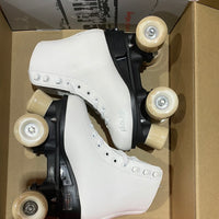 PlayLife Classic White Adjustable Roller Skates